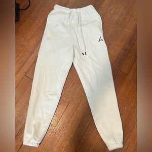 White Jordan sweatpants